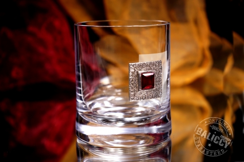 Szklanka do whisky z kryształem rubinowym i filigranem wiktoriańskim 2.